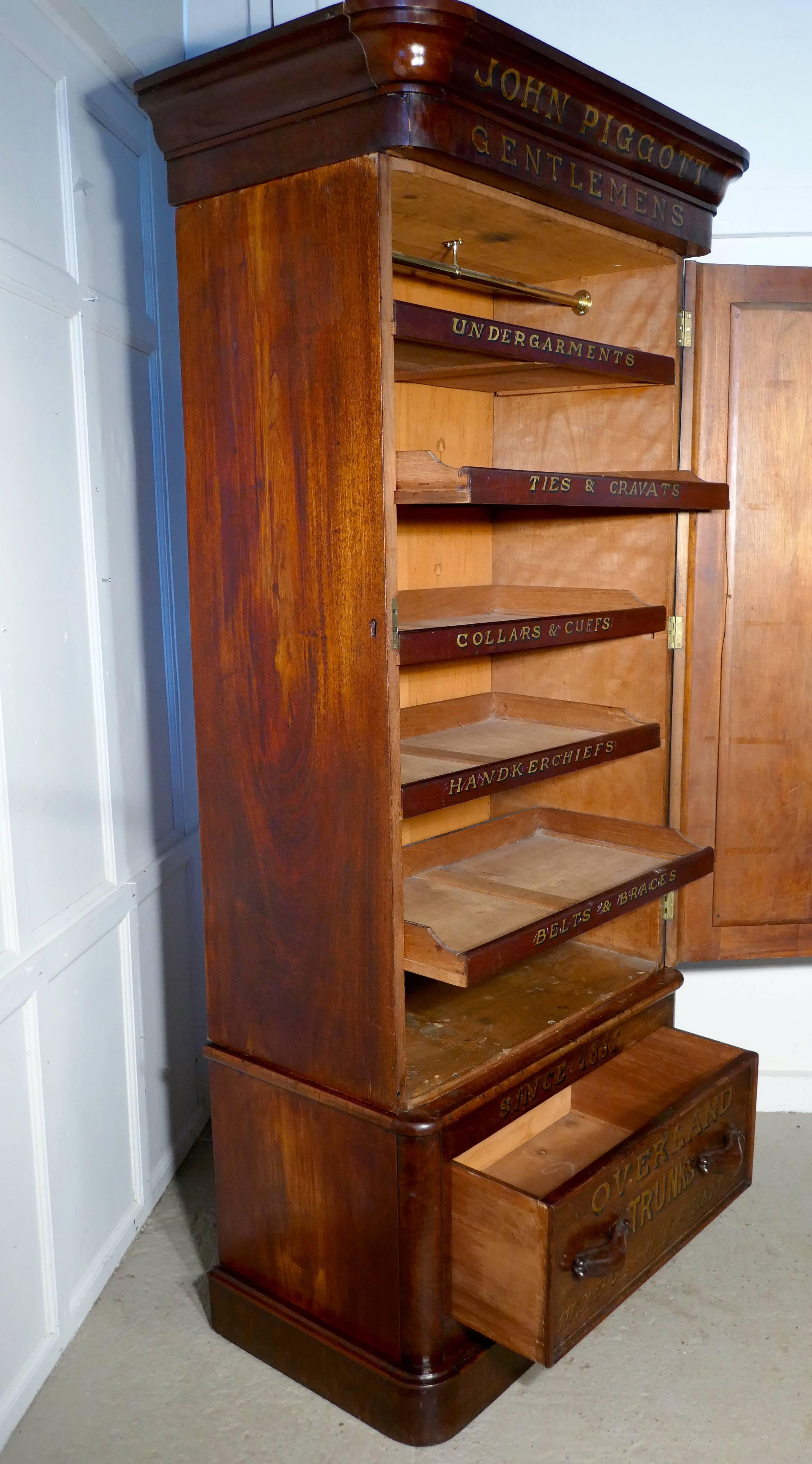 victorian gentlemans wardrobe