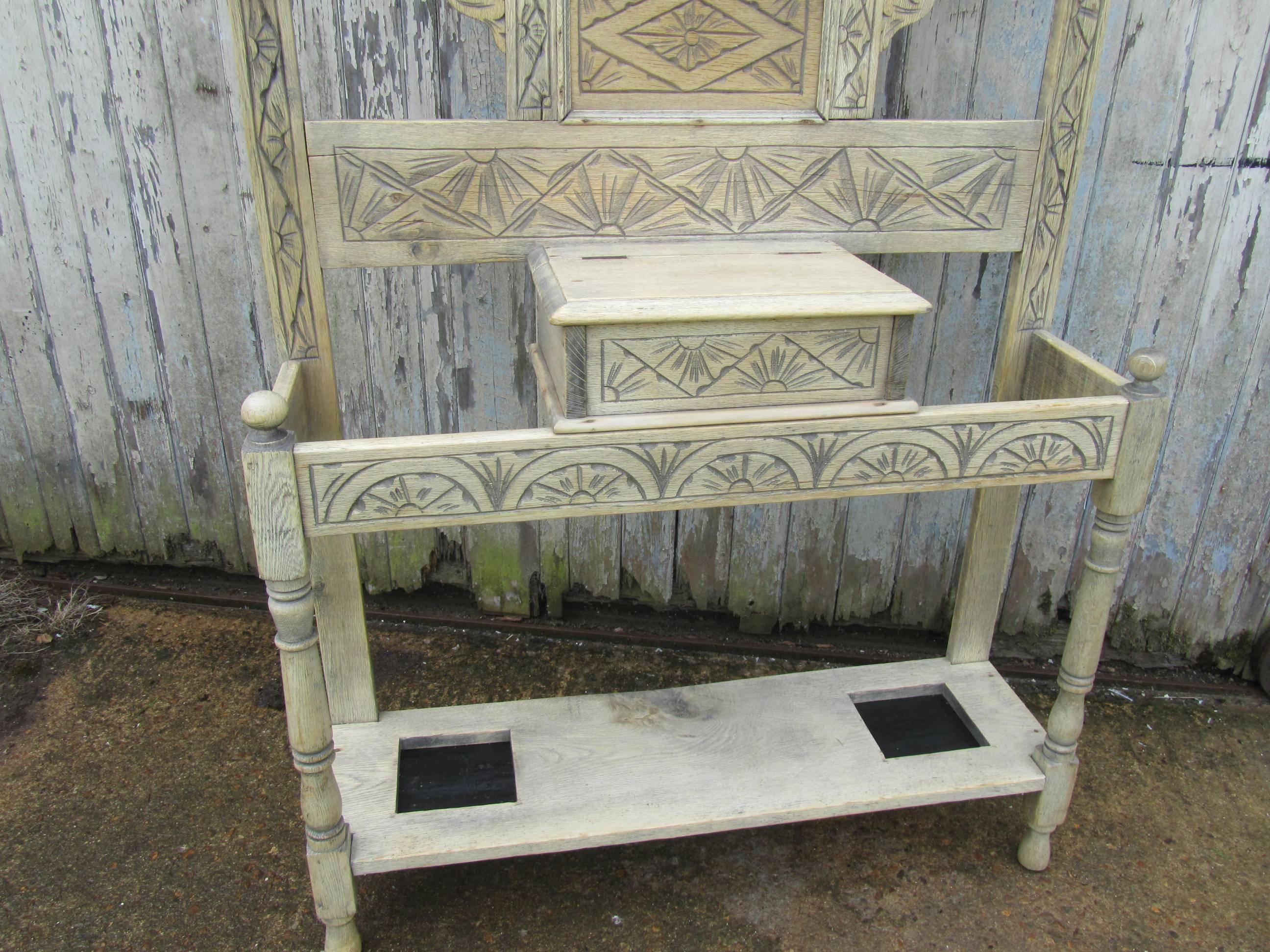 19th Century Victorian Carved Stripped and Bleached Gothic Oak Hall Stand In Good Condition In Chillerton, Isle of Wight