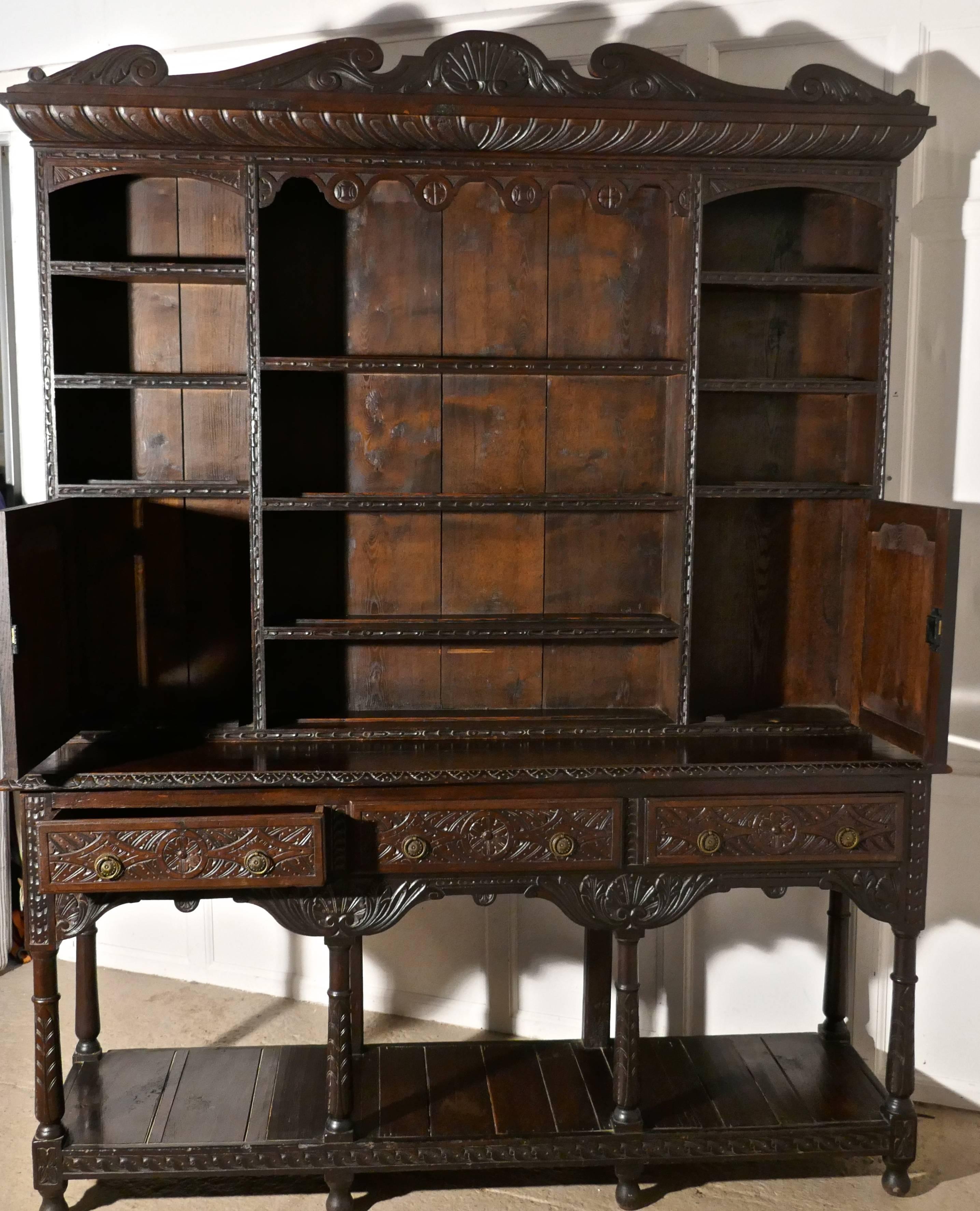 18th Century, Carved Oak Dresser with Tree of Life Carvings 2