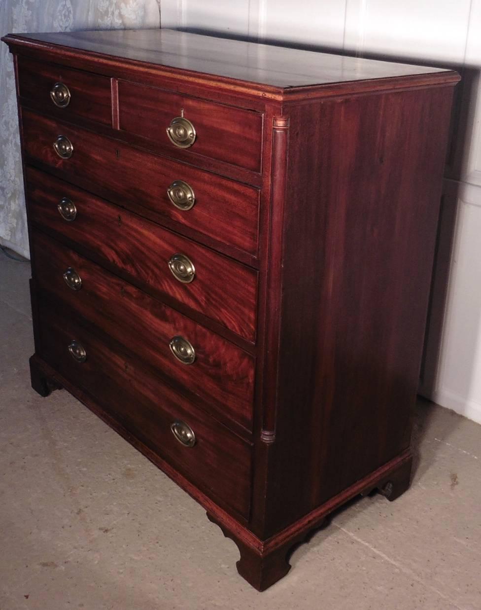 This chest is an unusual size it has six drawers in all, it has two short drawers at the top and four graduated long drawers beneath, another unusual feature of this piece is it has moulded columns set in to the corners.
This is a big chest of