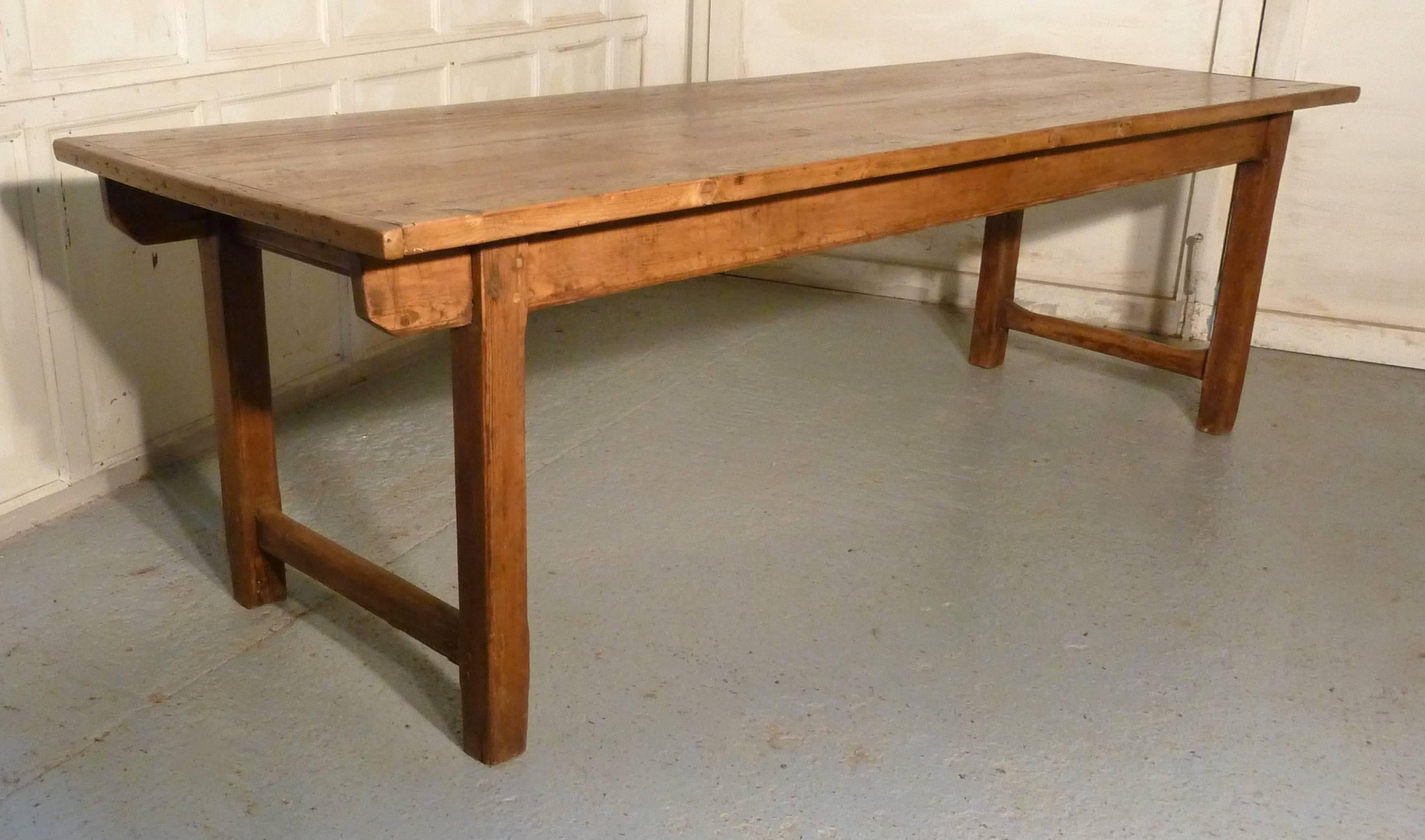 Large 19th Century French Rustic Pine Table, Cleated 2 Plank Farmhouse Top In Distressed Condition In Chillerton, Isle of Wight