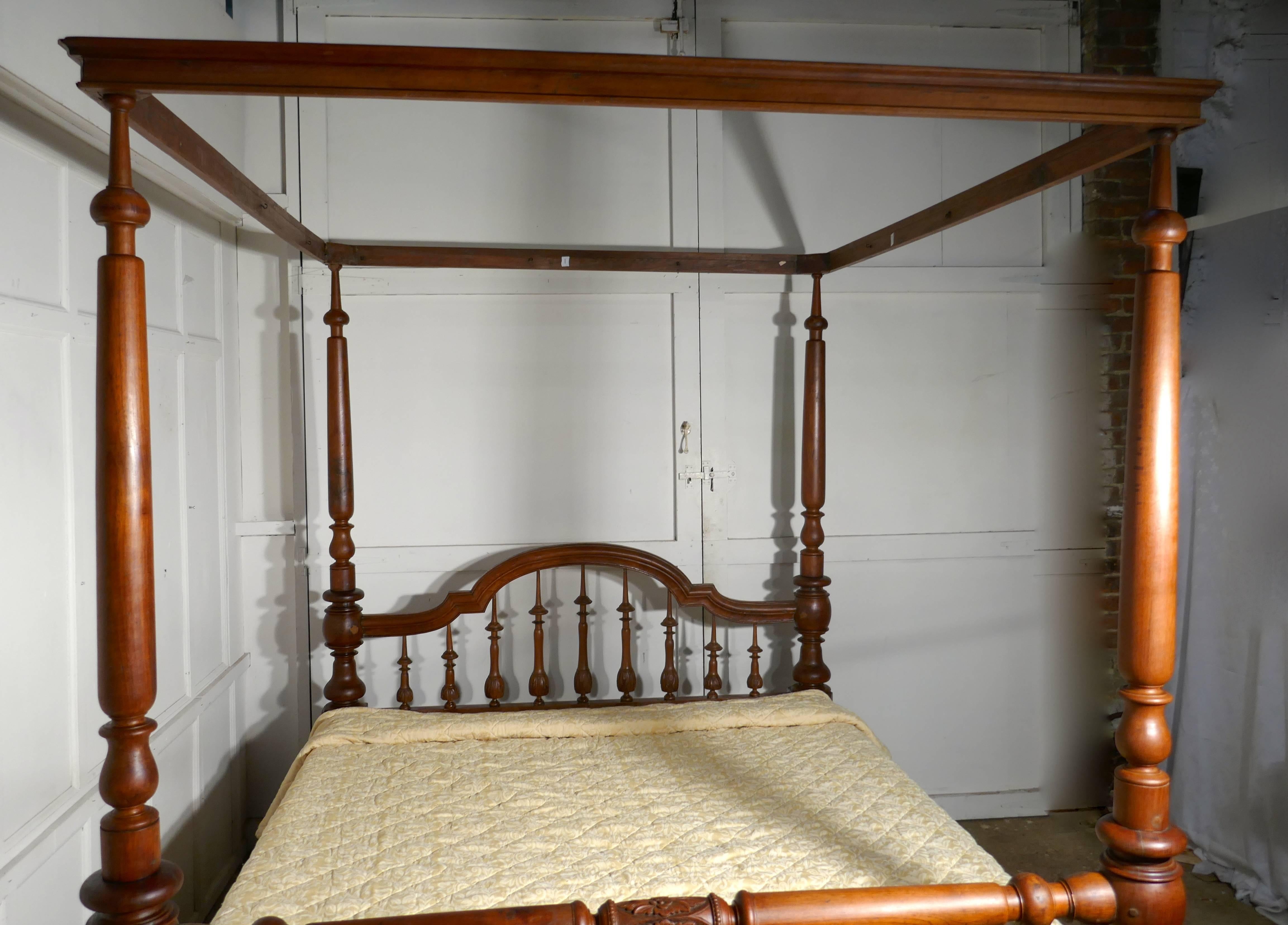 19th Century Colonial Raj Four Poster Bed, Anglo Indian Carved Four Poster Large Double Bed