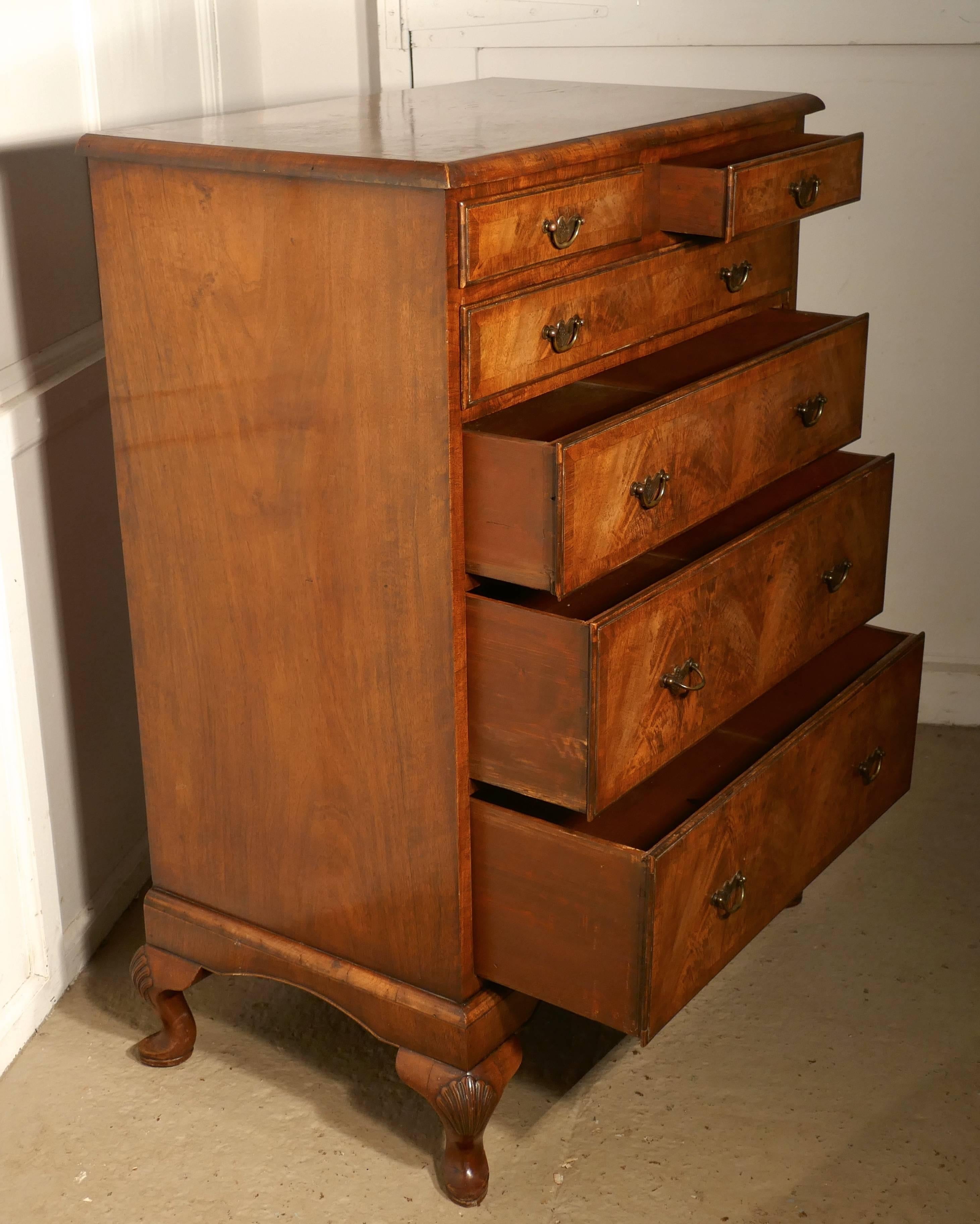 Queen Anne Style 19th Century Walnut Chest of Drawers In Fair Condition In Chillerton, Isle of Wight