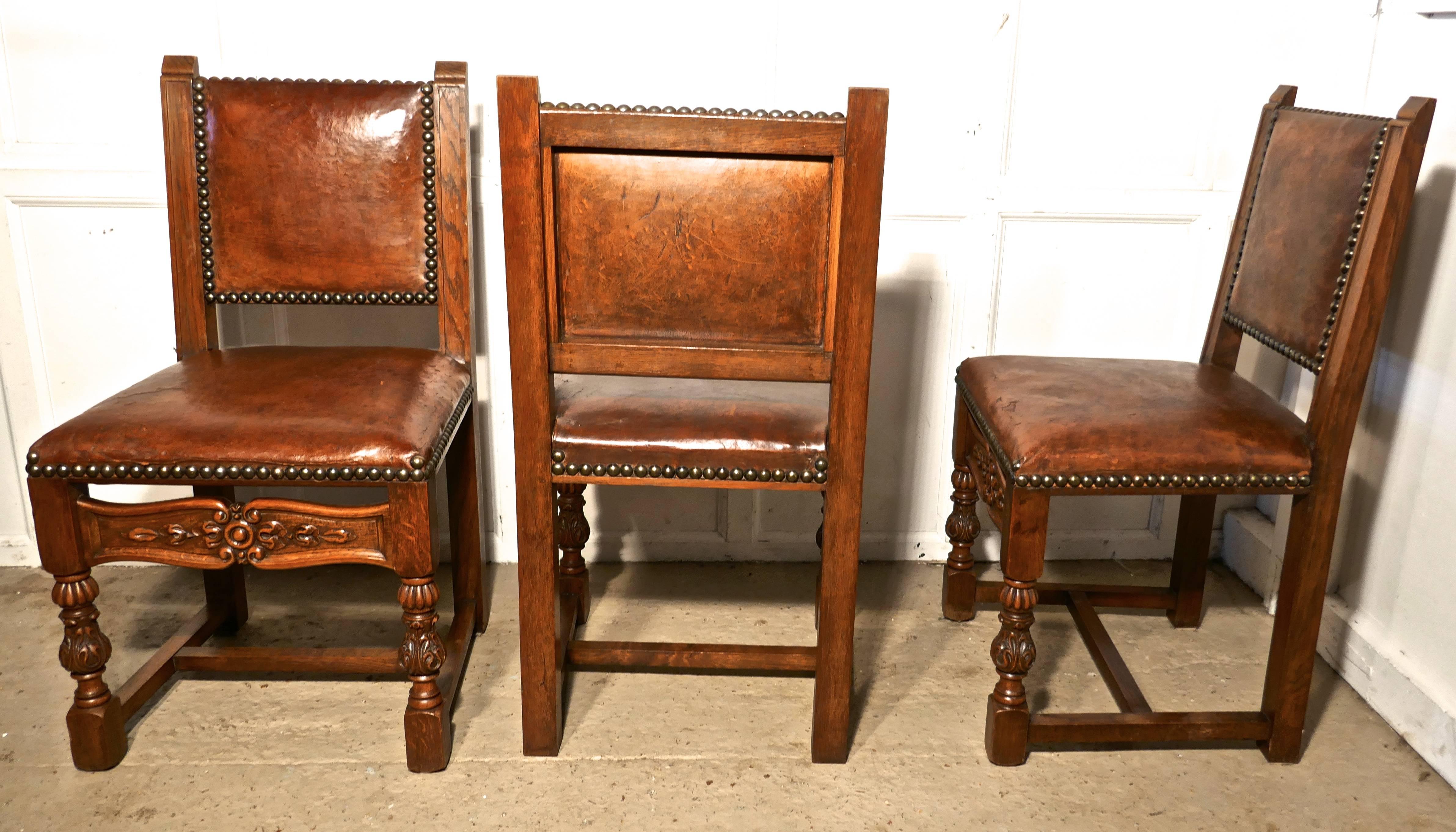 English Set of Eight, 19th Century Carved Oak and Leather Dining Chairs