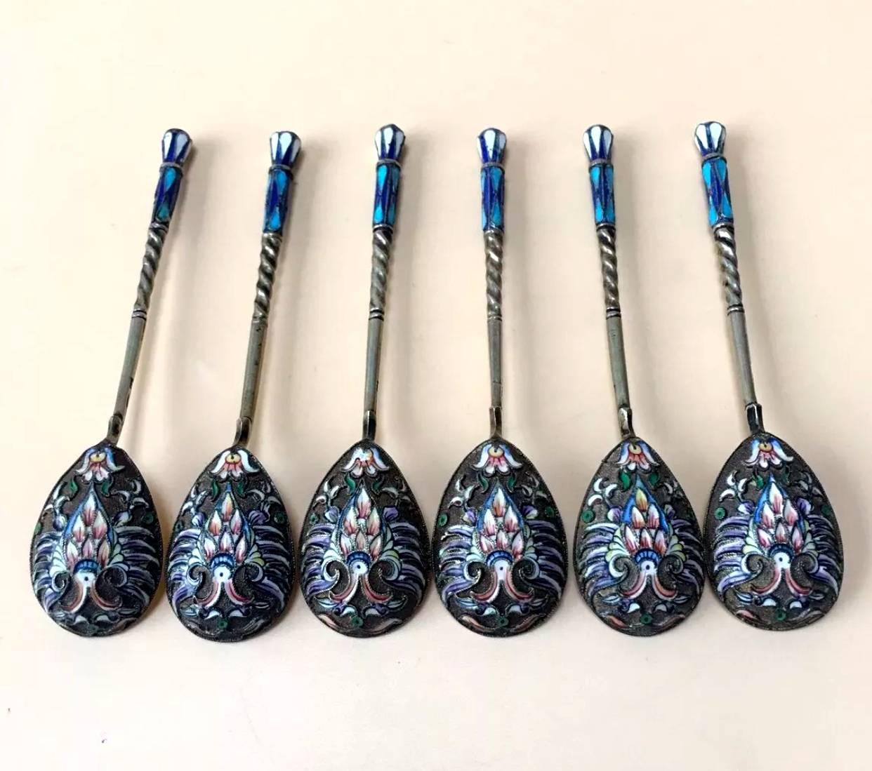 Good Set of Six Russian Imperial Silver Cloisonné Enamel Spoons In Good Condition In Chillerton, Isle of Wight