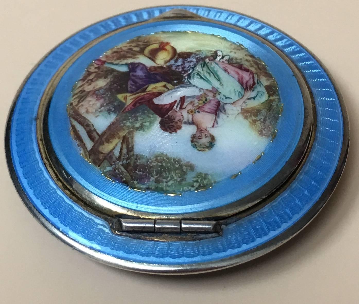 Charming German Sterling Silver Guilloche Enamel Compact Case In Good Condition In Godshill, Isle of Wight