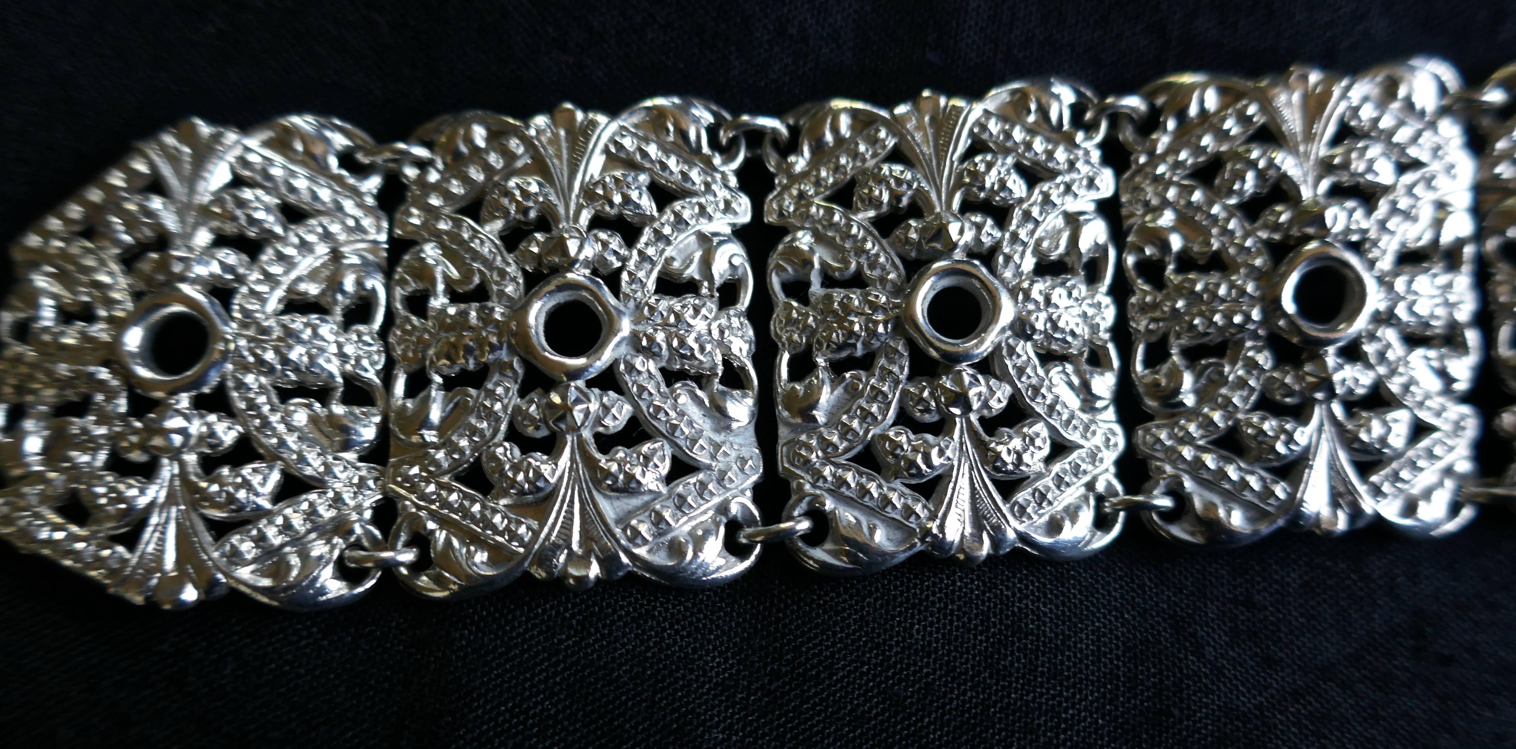 French Arts and Crafts Silver Belt, Articulated Links with Chatelaine Ring For Sale 2
