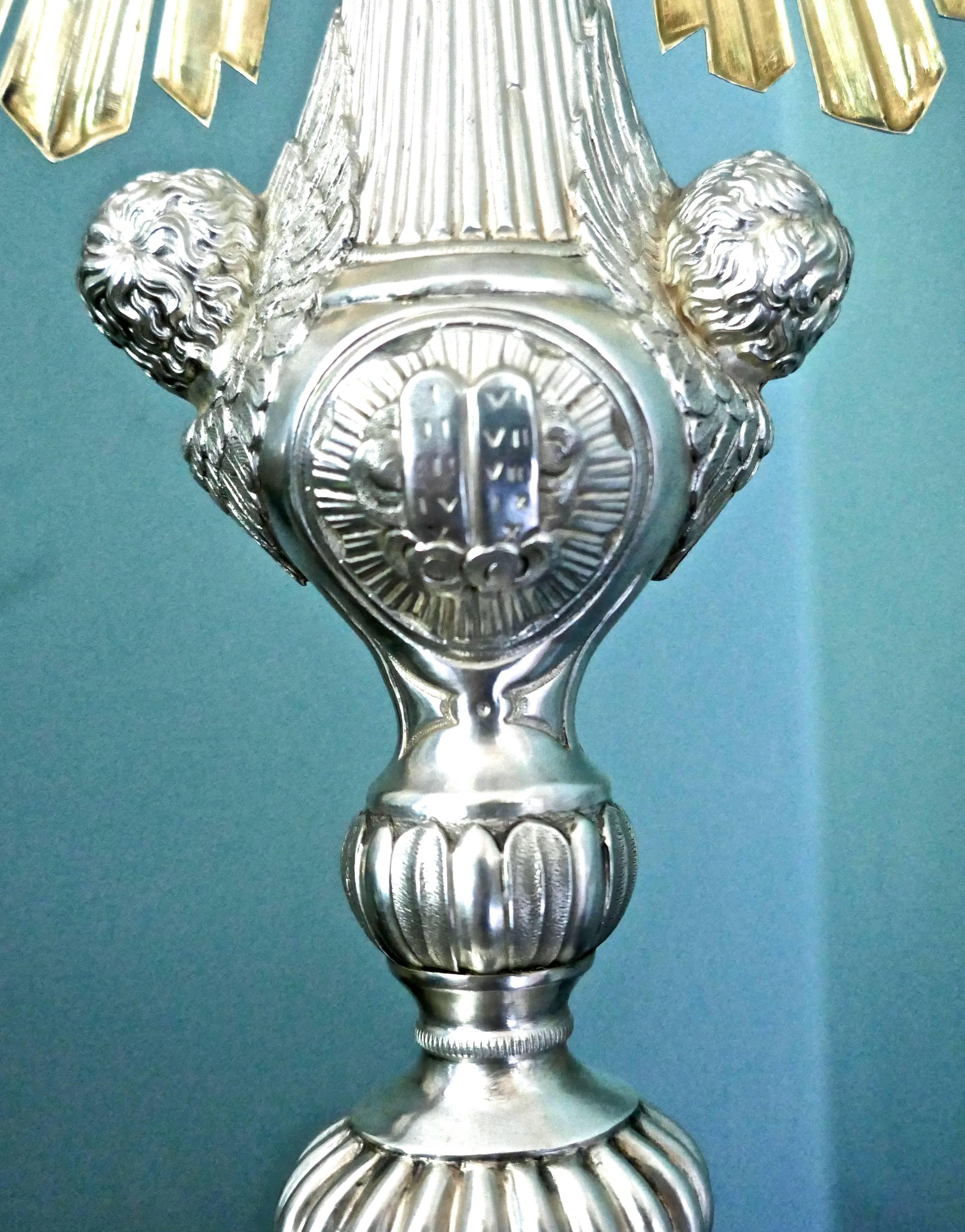 French Sterling Silver and Vermeli Monstrance Decorated with Cherubs 4