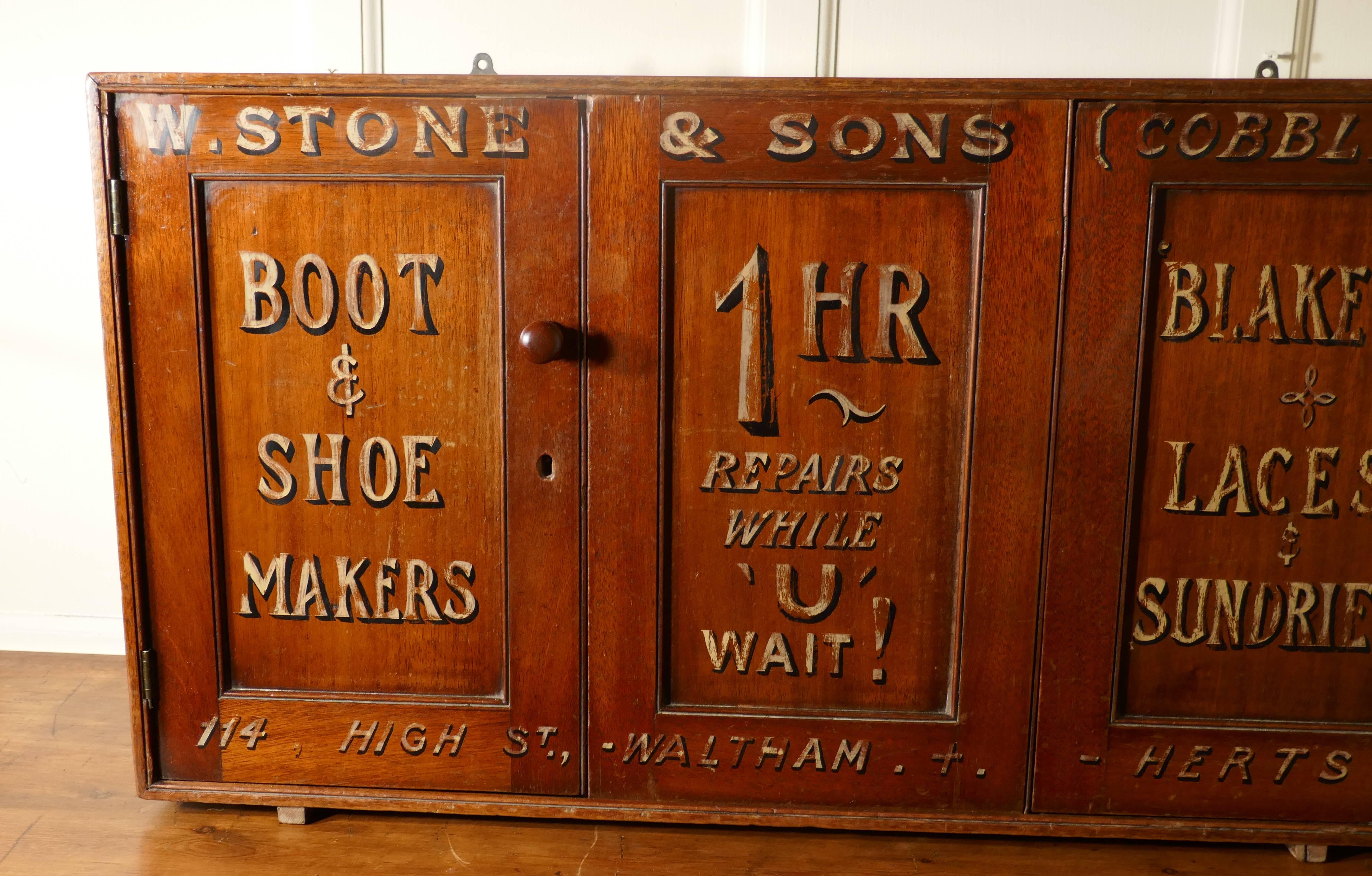 Victorian Boot and Shoe Makers Shop Cupboard, Shop Display In Good Condition In Chillerton, Isle of Wight