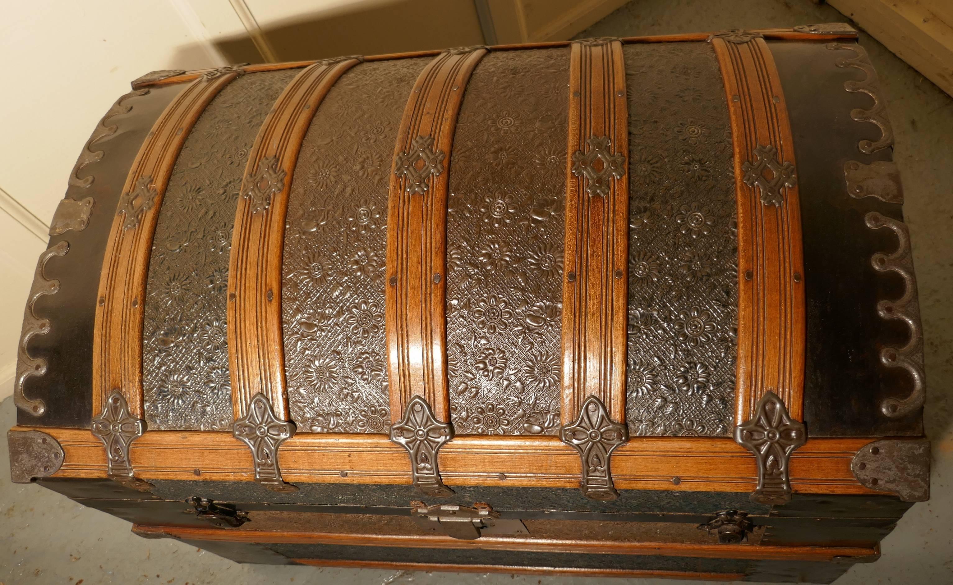 Very Decorative Spanish Dome Top Trunk 1