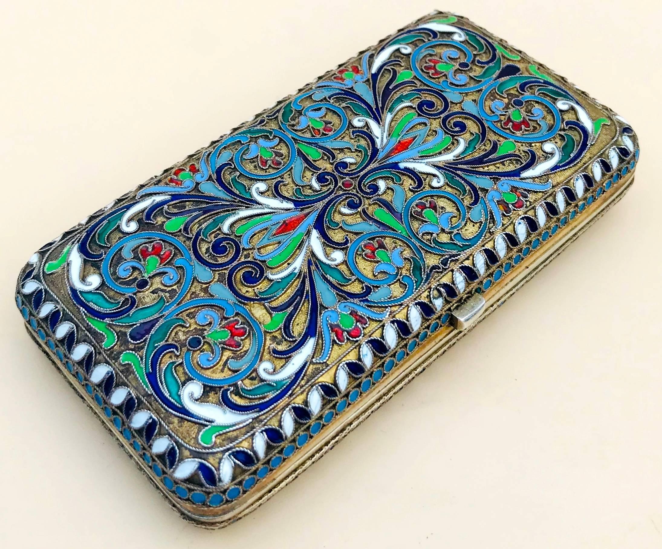 Russian Silver Cloisonné Enamel Card Case  In Good Condition For Sale In Chillerton, Isle of Wight