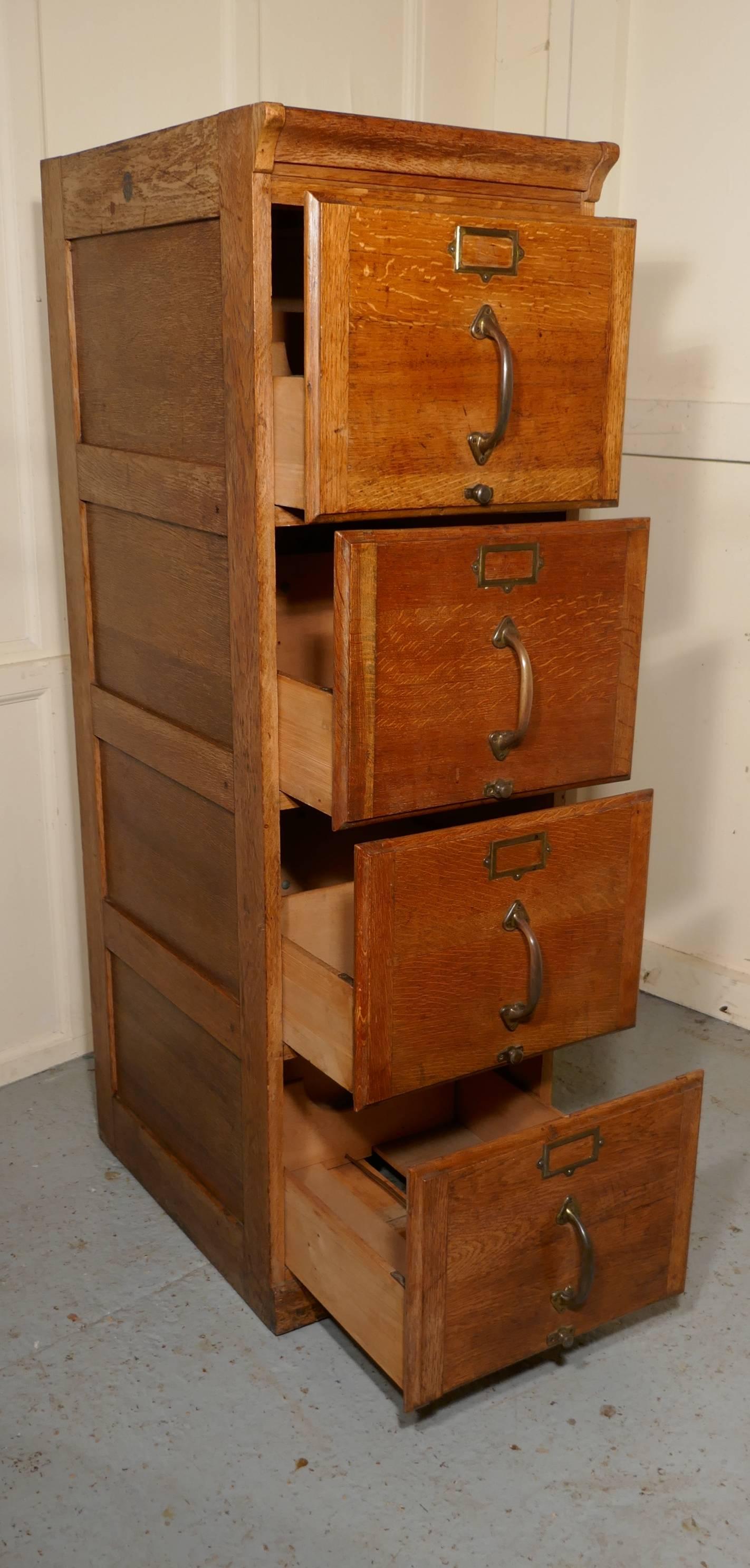 Large Art Deco Four-Drawer Oak Filing Cabinet In Good Condition In Chillerton, Isle of Wight