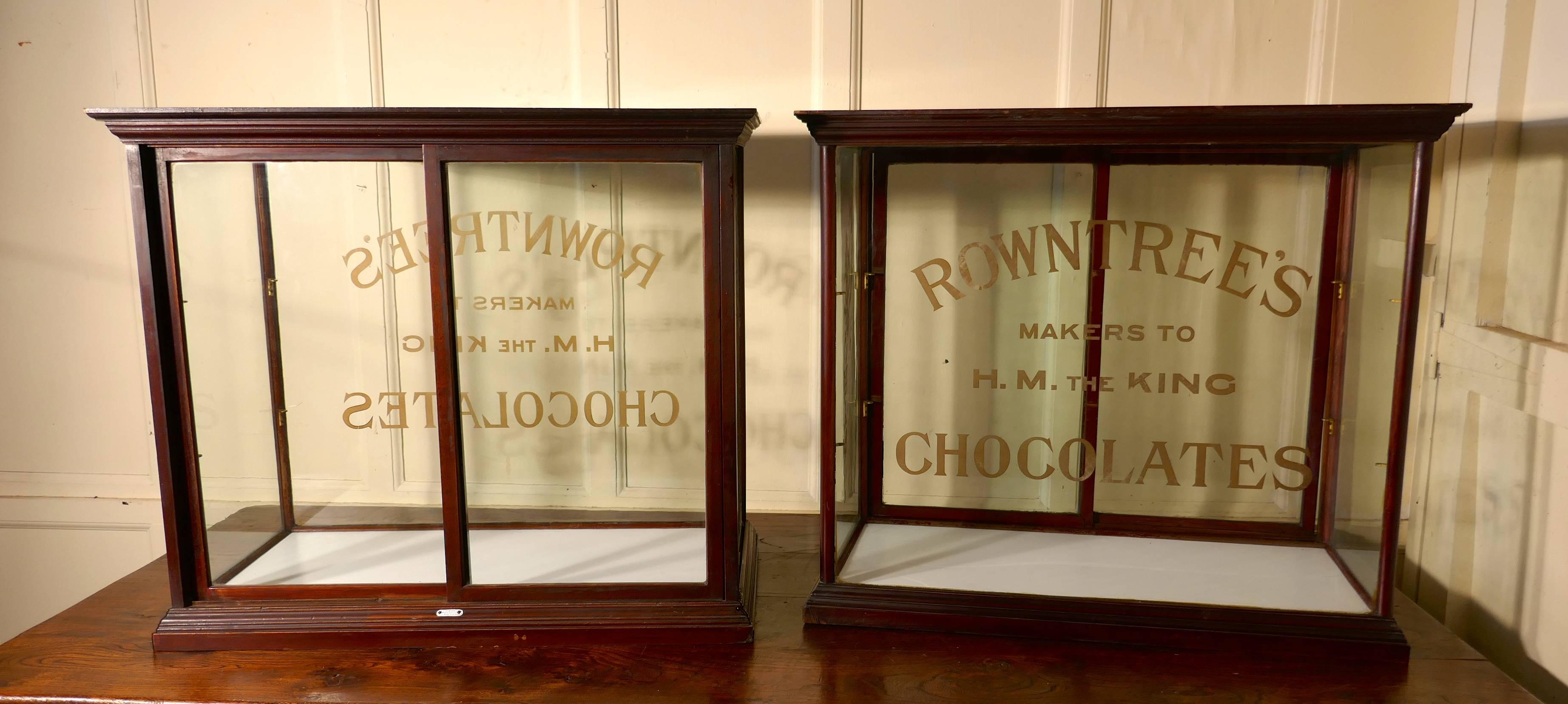 Pair Sweet Shop Display Cabinets, Rowntree’s Chocolates In Good Condition For Sale In Chillerton, Isle of Wight