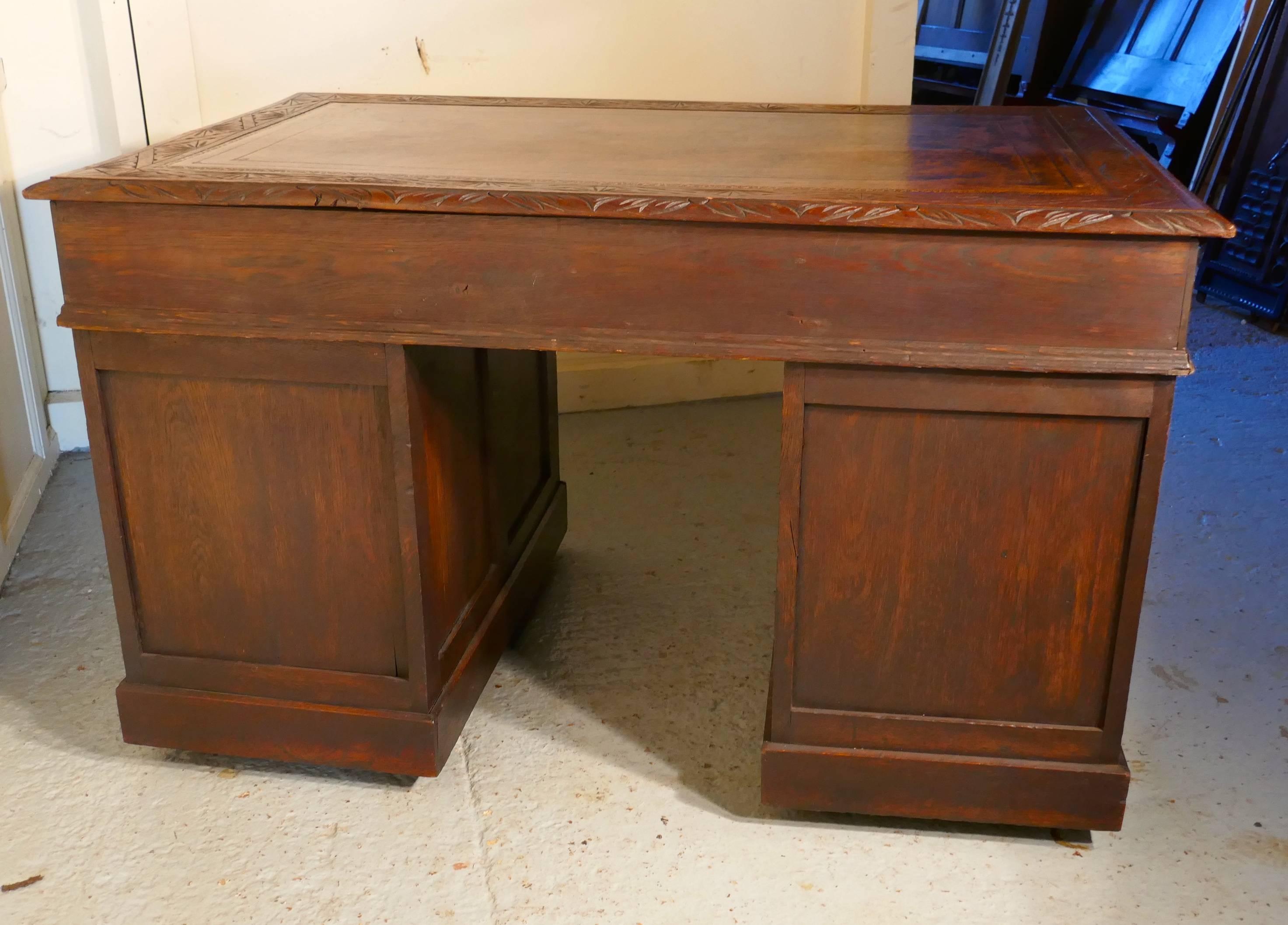 Victorian Green Man Carved Oak Pedestal Desk


The desk is made in solid Oak the front has been intricately carved. There are nine drawers in all each of which has a Carved Lions Mask handle, or perhaps it is the green man with his piercing eyes
The