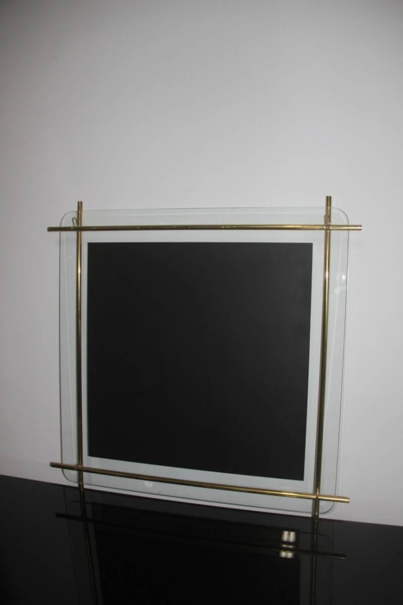 Minimal Square Wall Mirror Sculptural Brass Gold Italian Design, 1970s In Good Condition For Sale In Palermo, Sicily