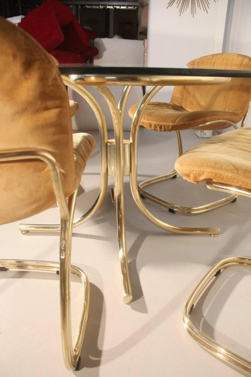 Round Gold Brass Table  Whit Chairs Gastone Rinaldi RIMA Italian Design  1970s  1