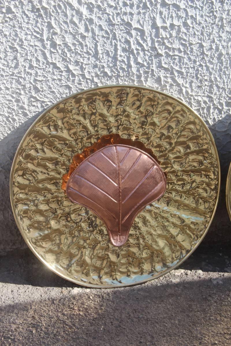 Round Wall Sconces Brass and Copper 1970 Eclipse Italian Design Midcentury Gold In Excellent Condition In Palermo, Sicily