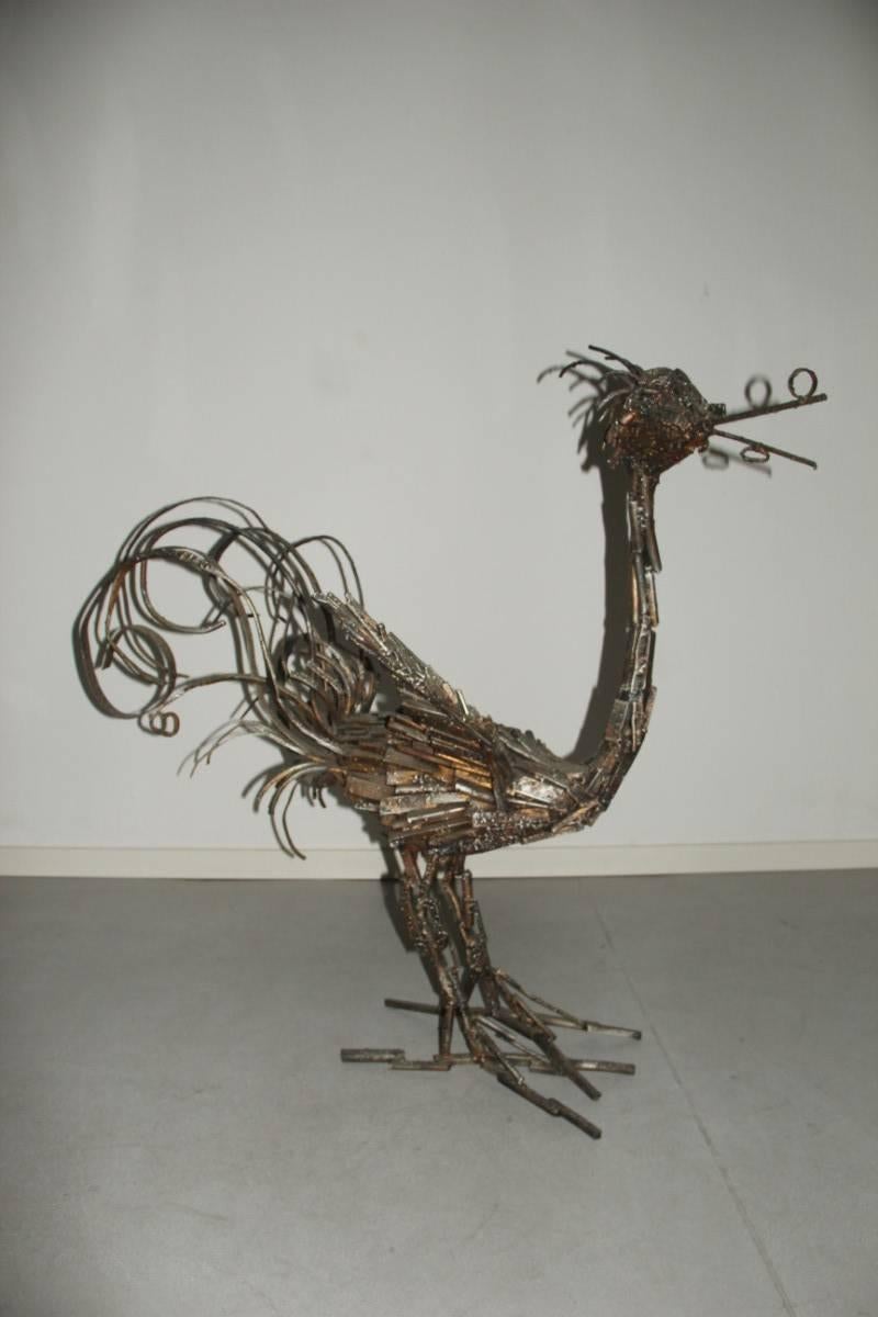 Bird Mid-Century Modern  Brutalist Sculpture in Metal in 1970 Italian design For Sale 3