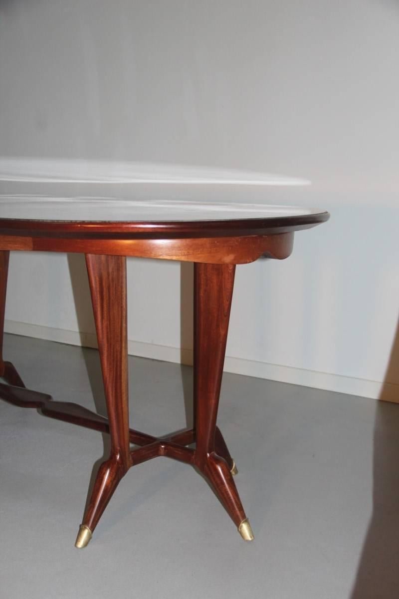 Mid-Century Modern Elegant Oval Dining Table Mid-Century Italian Design For Sale