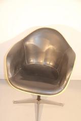 Resin Production Chair Herman Miller Design Ray & Charles Eames STYLE
