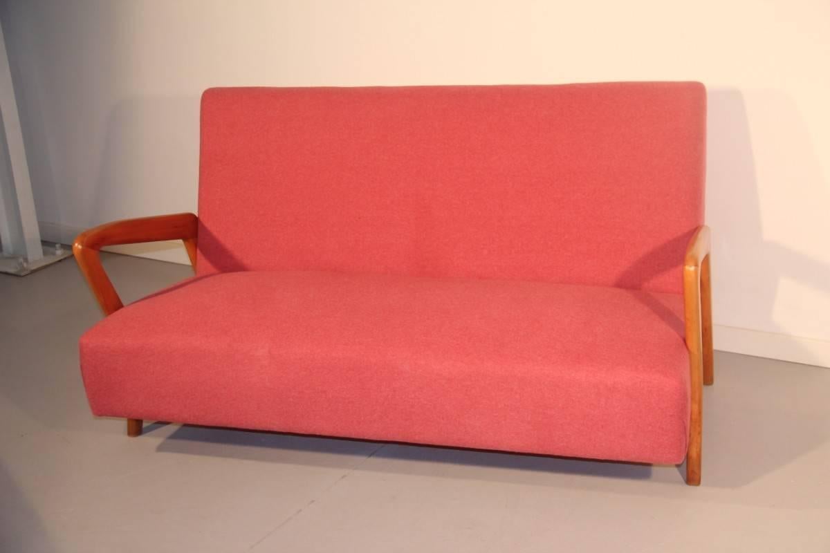 Italian Mid-Century Geometric Sofa Particular Design  2