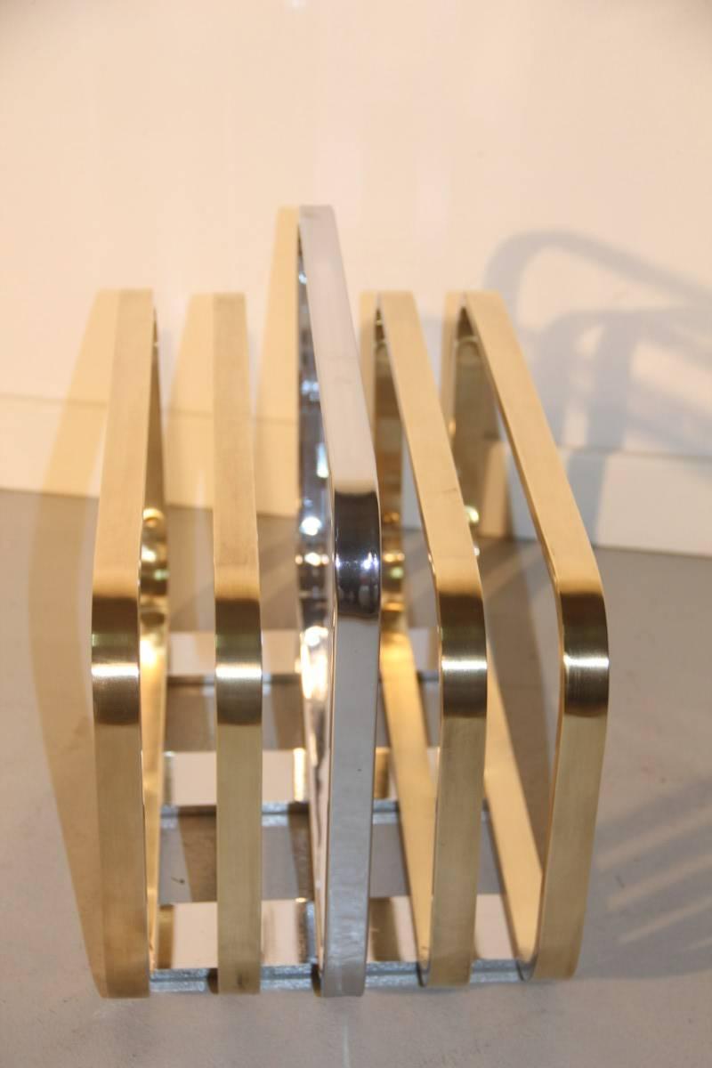 Magazine Stand Brass and Chrome Minimal Design, 1970s In Good Condition In Palermo, Sicily