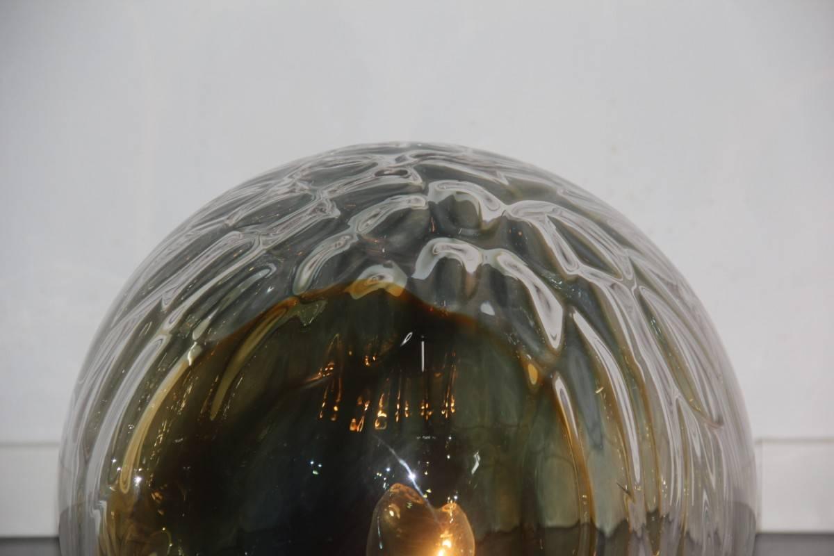 Milieu du XXe siècle VeArt Murano lampe de bureau des années 1960 avec boule colorée en vente