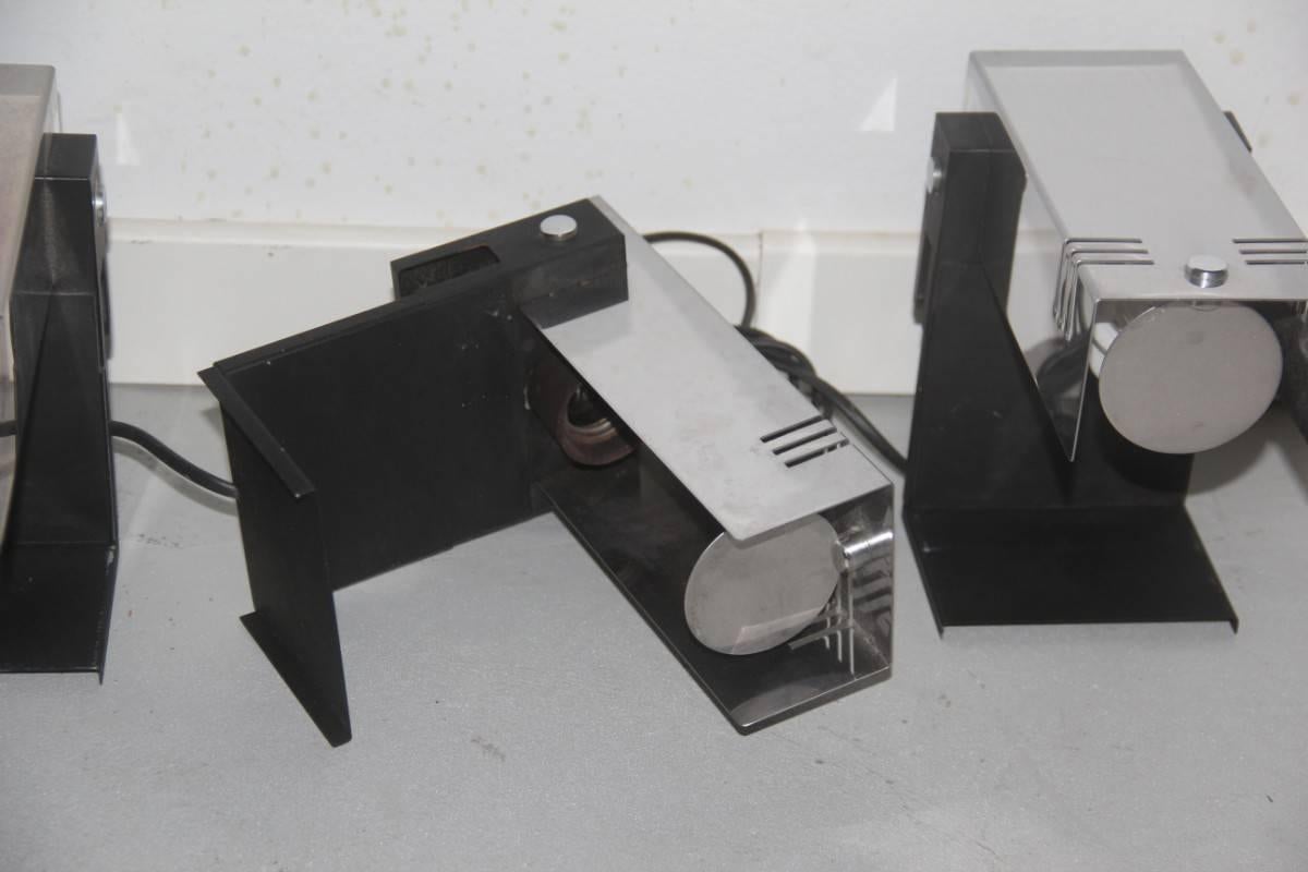 Minimalistische minimalistische Tischlampe aus Stahl, 1970er Jahre (Ende des 20. Jahrhunderts) im Angebot
