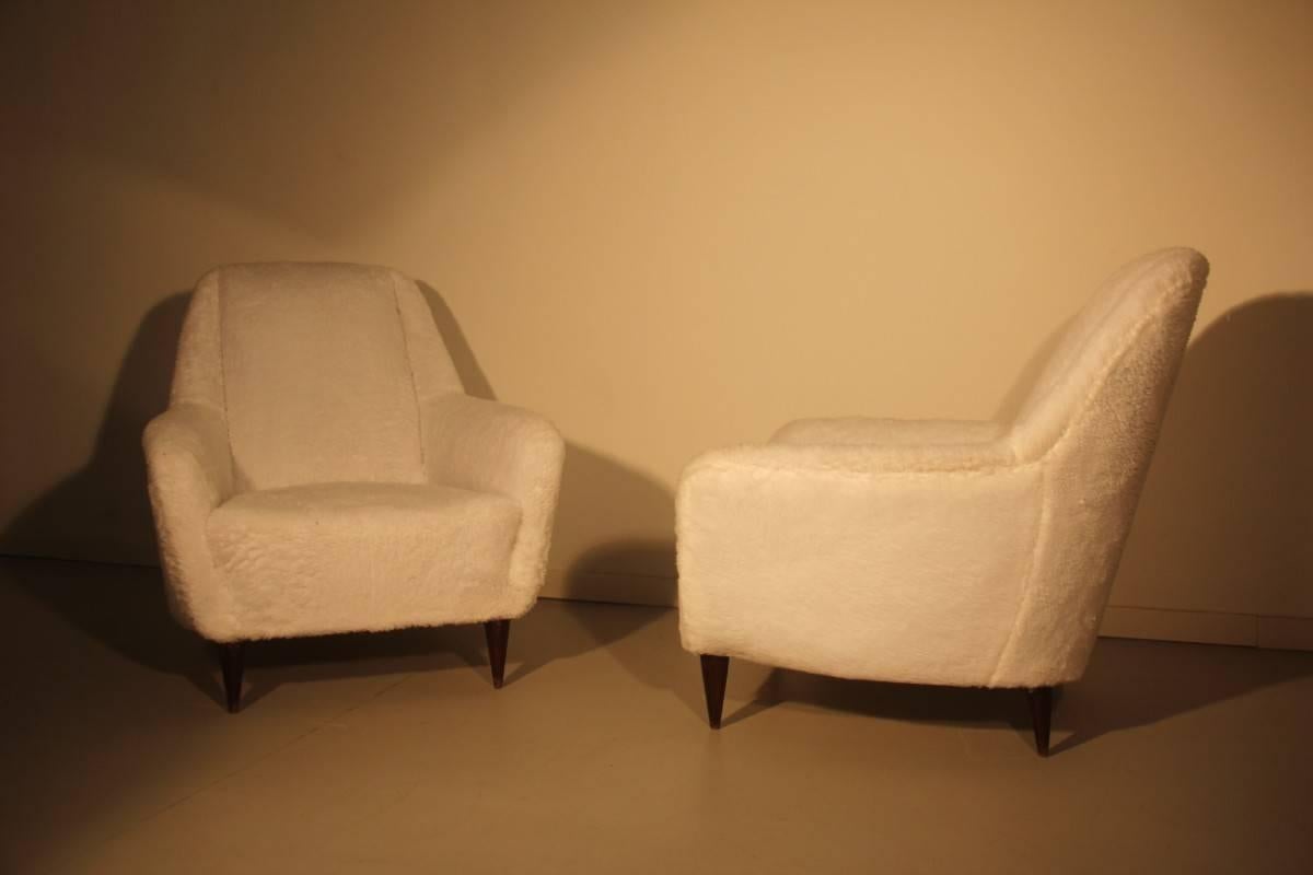 Pair of Mid-Century Italian Armchairs, 1950s White Peluche Plush 1