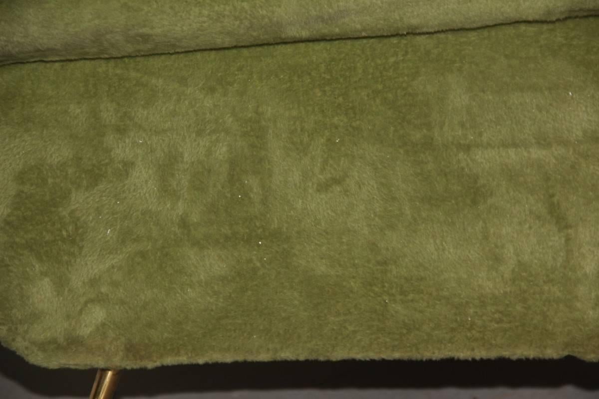 Sofá Peluche de diseño italiano de mediados de siglo, años 50 Tejido original de Gigi Radice en venta 1
