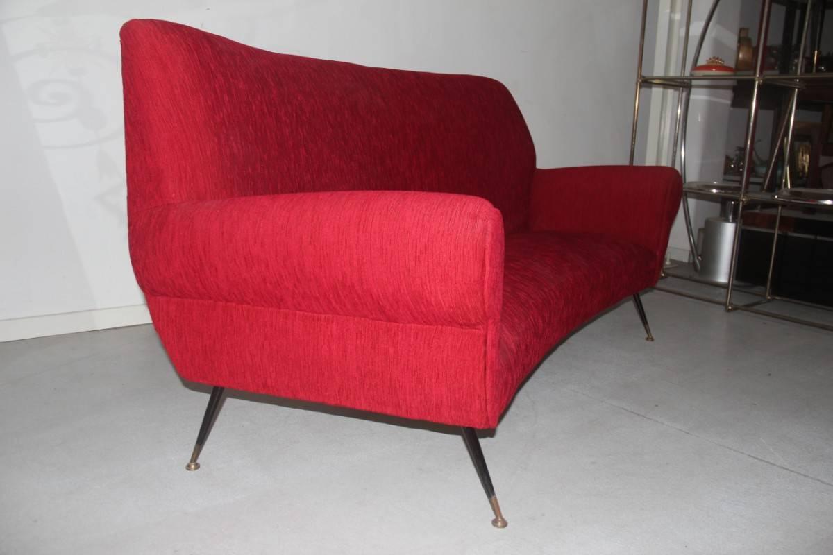 Mid-20th Century Mid-Century Modern Curved Sofa Minotti Gigi Radice Italian Design Red Color For Sale