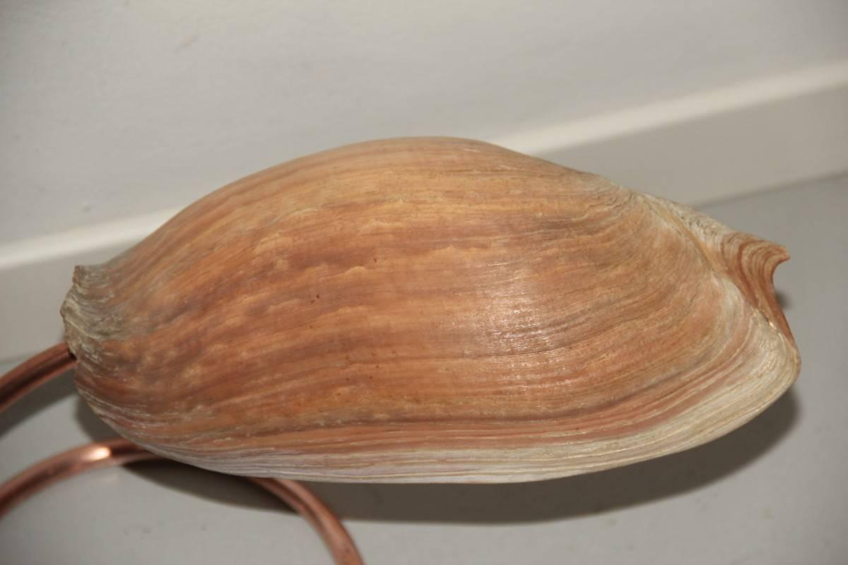 Copper Lamp Stem and Shell, 1960 Italian Design In Good Condition For Sale In Palermo, Sicily