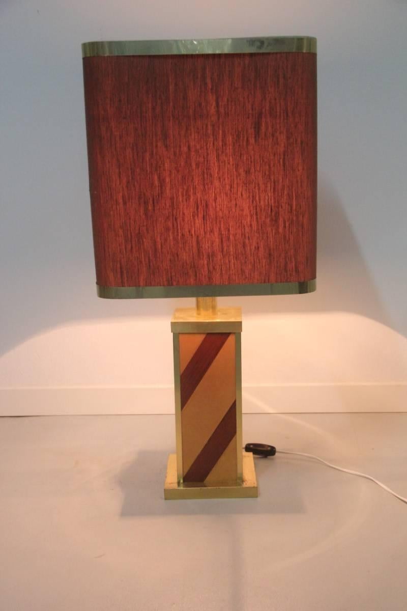 Mid-Century Modern Table Lamp in Wood and Brass, 1970 Italian Design For Sale