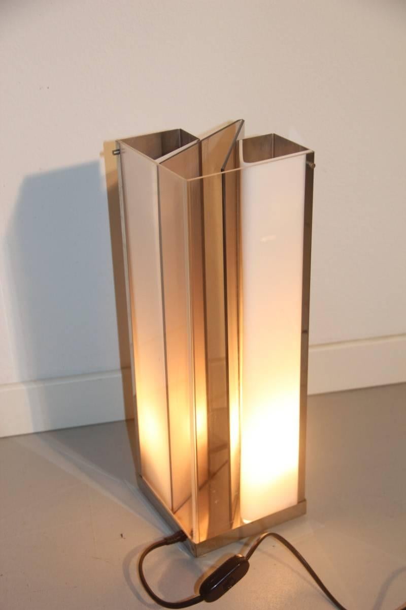 Sculpture Minimalist Table Lamp Attributed to New Lamp 1970 Pop Art For Sale 1