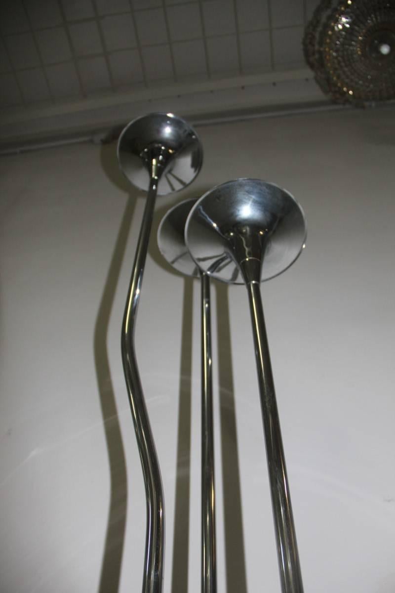 Lampadaire Reggiani en forme de trompettes en acier, design italien, 1970  en vente 1