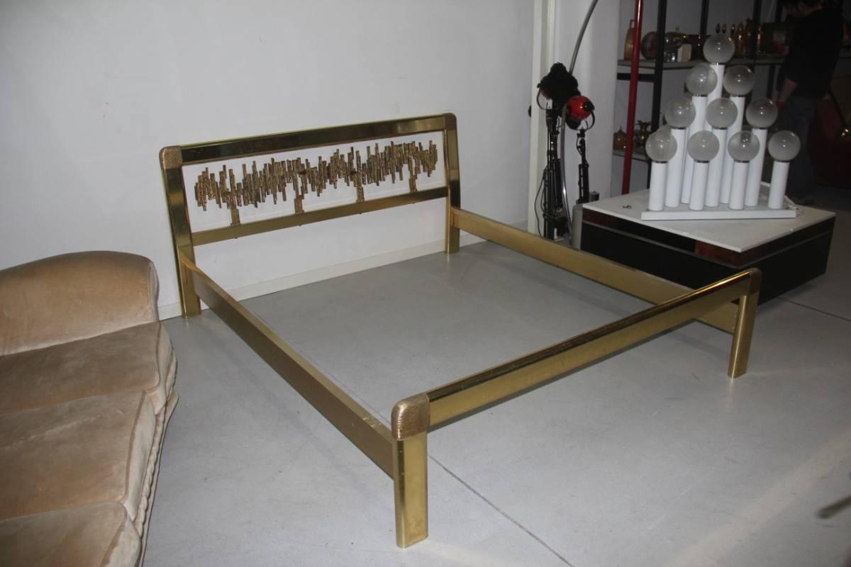 Italian Bed by Luciano Frigerio Attributed 1970 Very Chic Design Sculpture