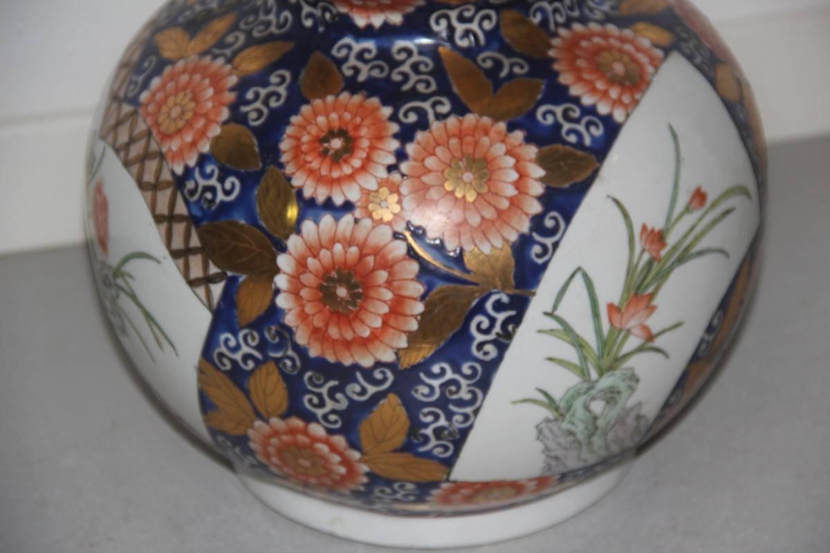 big chinese vase