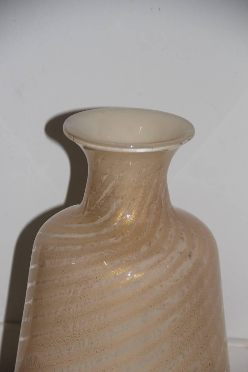 Big Vase Murano Glass with Gold Dust, 1970s Tommaso Barbi  In Excellent Condition For Sale In Palermo, Sicily