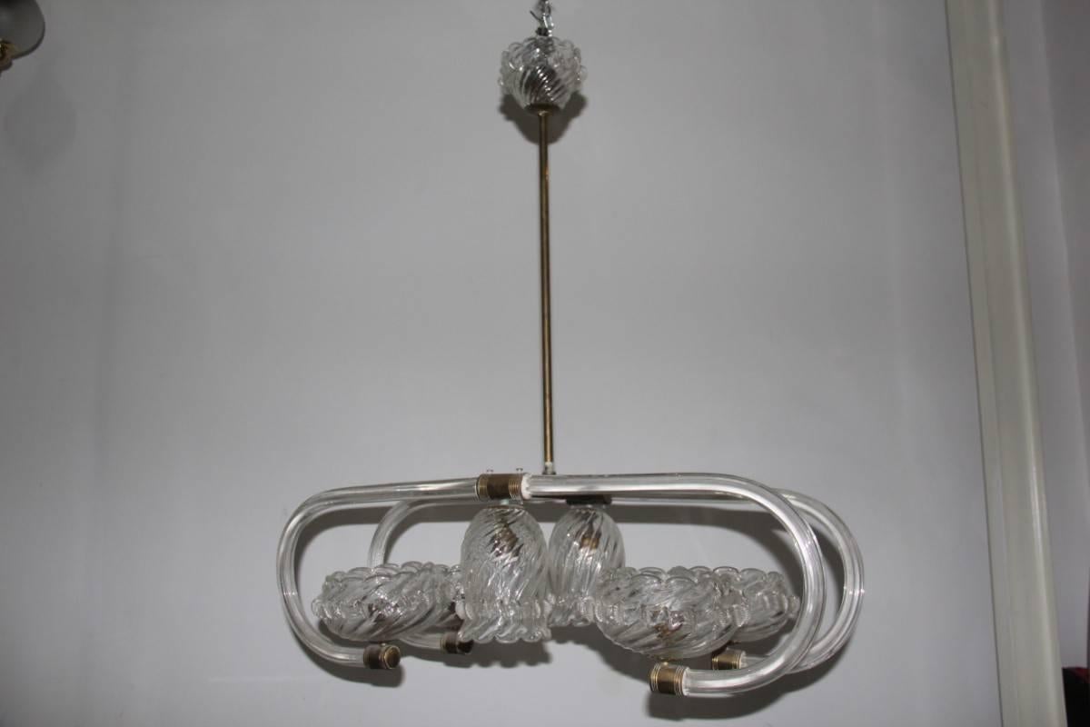Particular 1940s Murano chandelier Barovier attributed, made of Murano glass, original and very elegant taste.