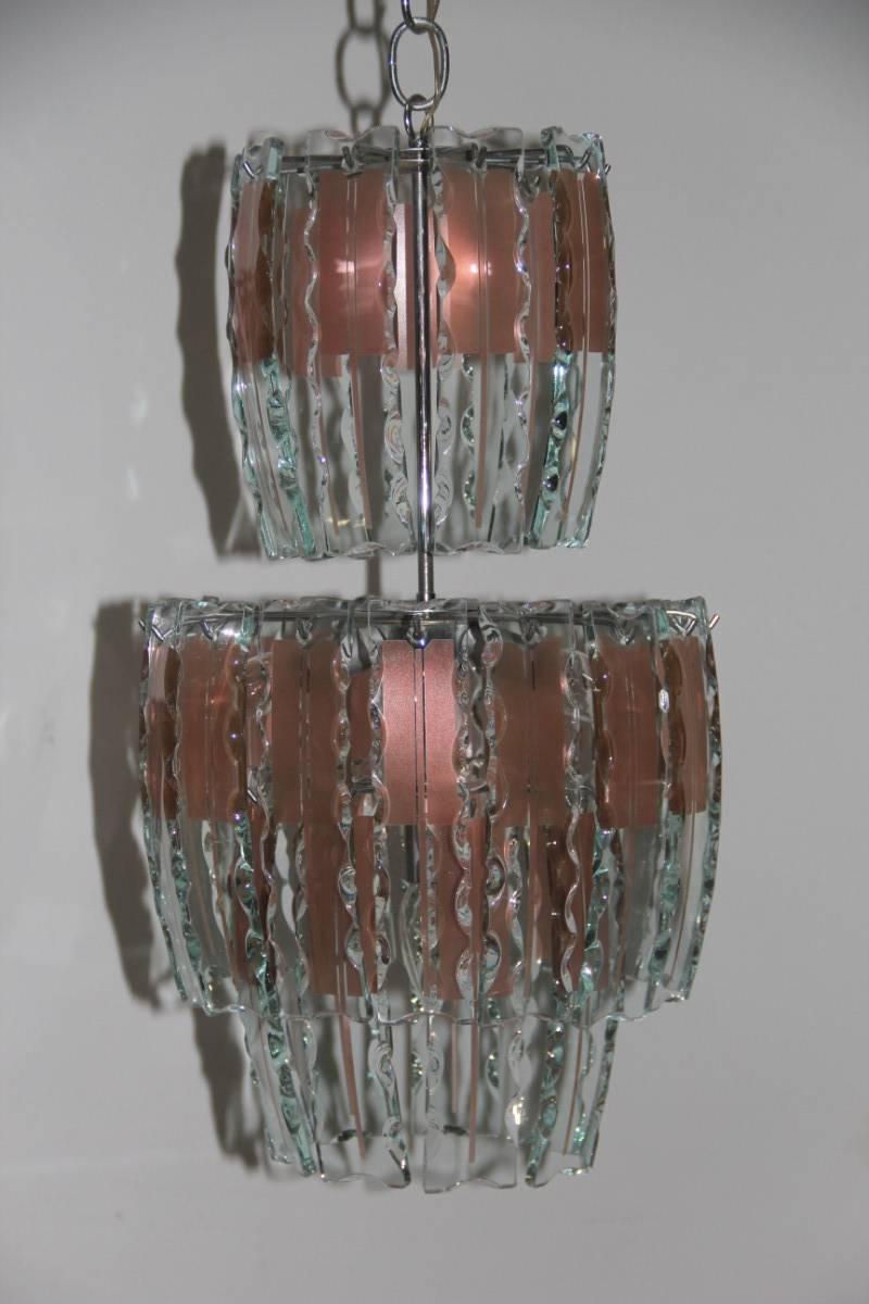 Paar Kronleuchter aus geschwungenem Glas, 1970er Jahre, Kristall, Stahl, italienisches Design, abgeschrägt (Ende des 20. Jahrhunderts) im Angebot