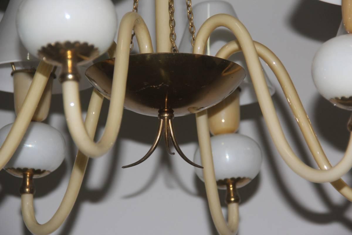 Elegant Refined Chandelier Murano Glass Art Very Special, 1940s For Sale 3