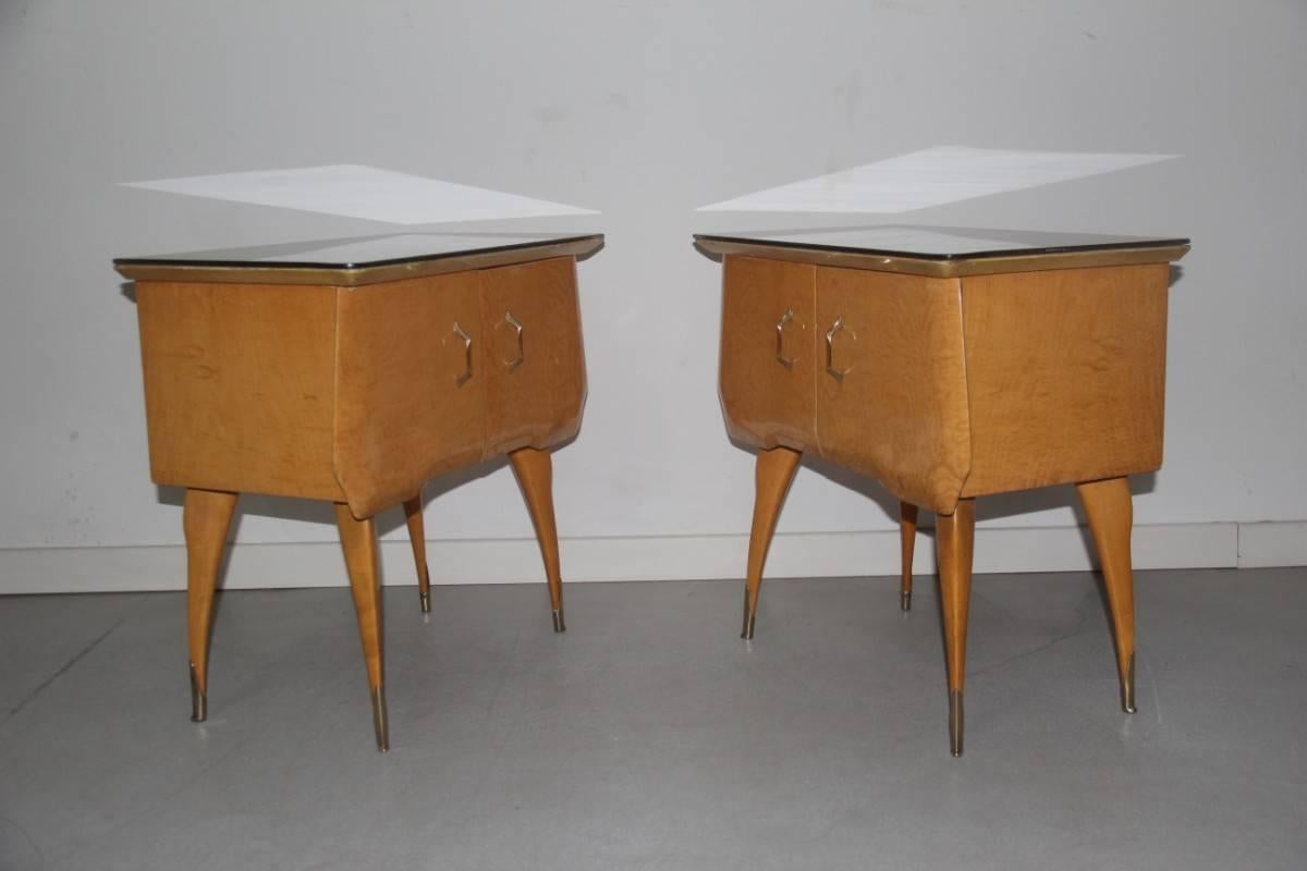 Tables de nuit érable avec partie en laiton et verre coloré italien, design des années 1960 en vente 4