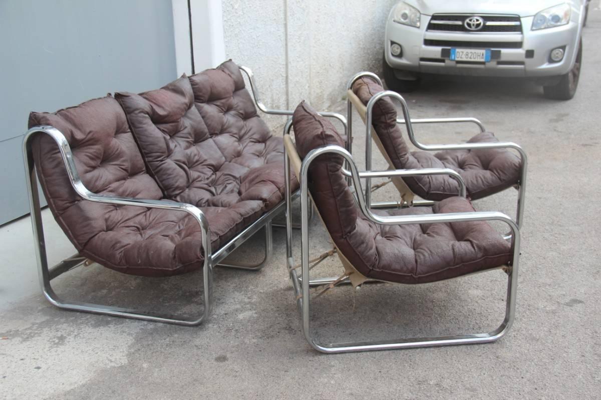 Mid-Century Modern Living Room of the 1970s Leather and Curved Chrome Metal Italian Design For Sale