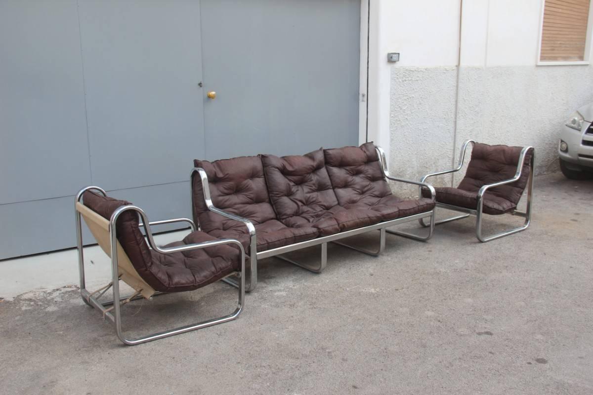 Late 20th Century Living Room of the 1970s Leather and Curved Chrome Metal Italian Design For Sale