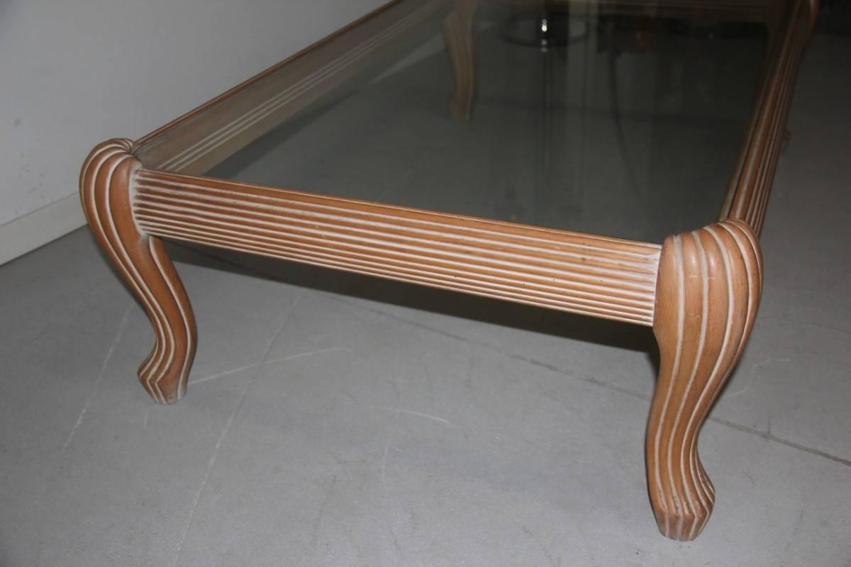 Verre Table basse en bois sculptée et laquée, design italien des années 1970, Vivai Del Sud  en vente