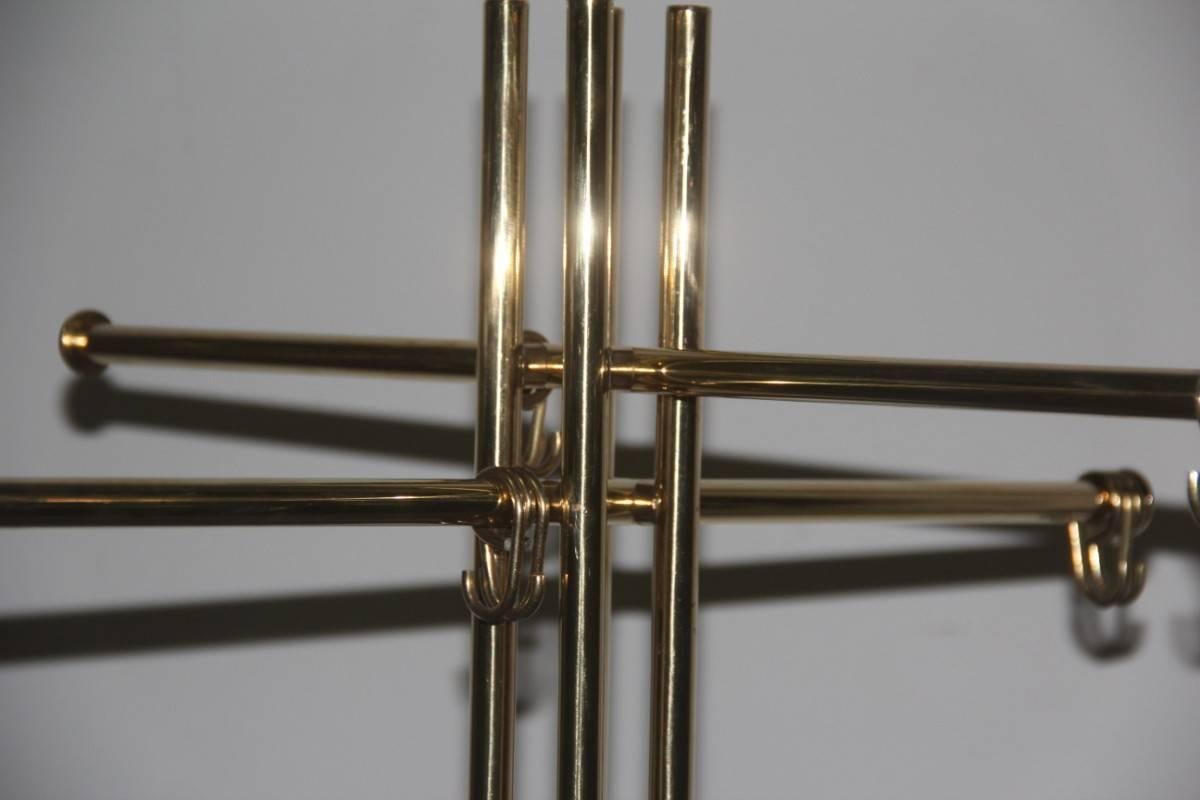 Clothing racks brass in a Minimalist sculptural design 1970 made in Italy. Zevi arredamenti metallici.