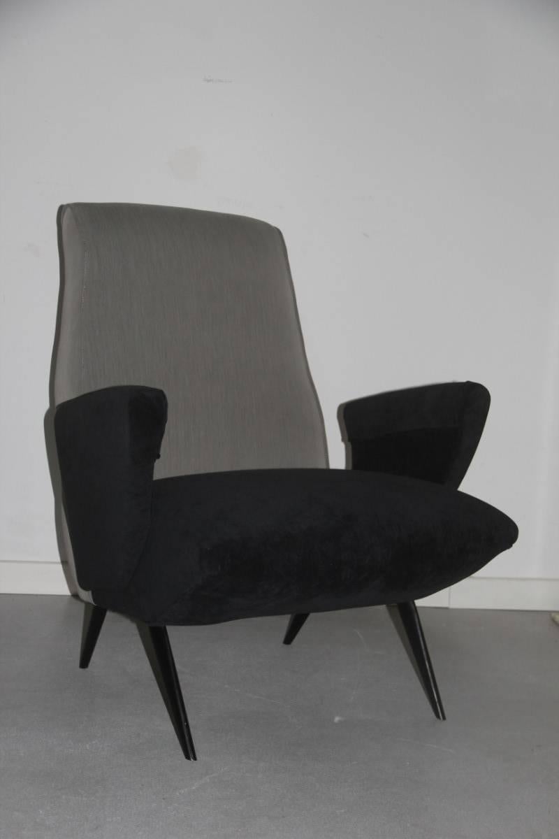 Nino Zoncada armchair for Framar made in Italy, 1950, elegant and unique lines of its kind, black lacquered brass foot, dark velvet fabric, grey silk fabric mixed silk.