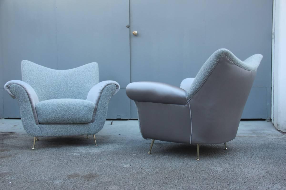 Pair of Armchairs Mid-Century Italian Design Grey Very Elegant For Sale 1