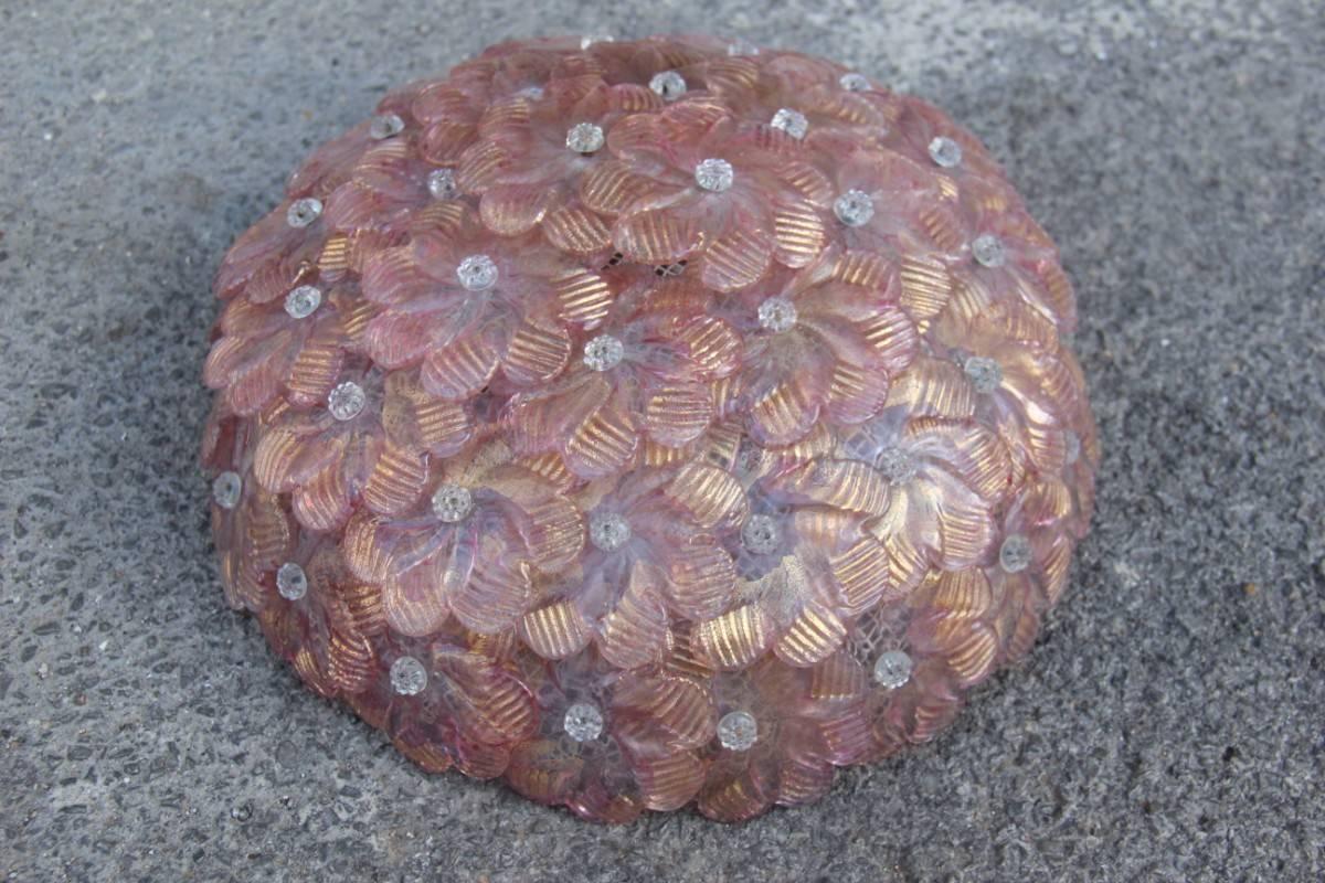 Italiano Lampada da soffitto con mazzo di fiori in vetro artistico di Murano, anni '40 - metà del secolo scorso in vendita