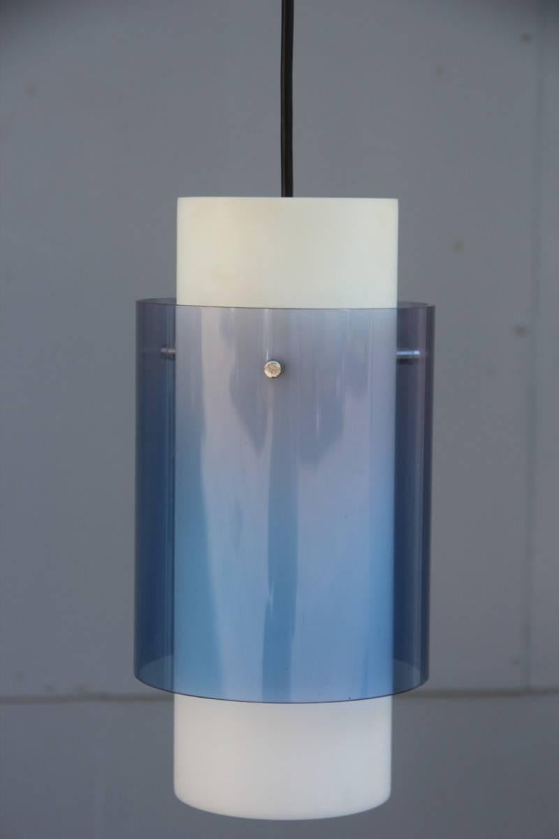 Minimal lighting Guzzini plexiglass, design 1960s Italian sculpture Blue Color White.